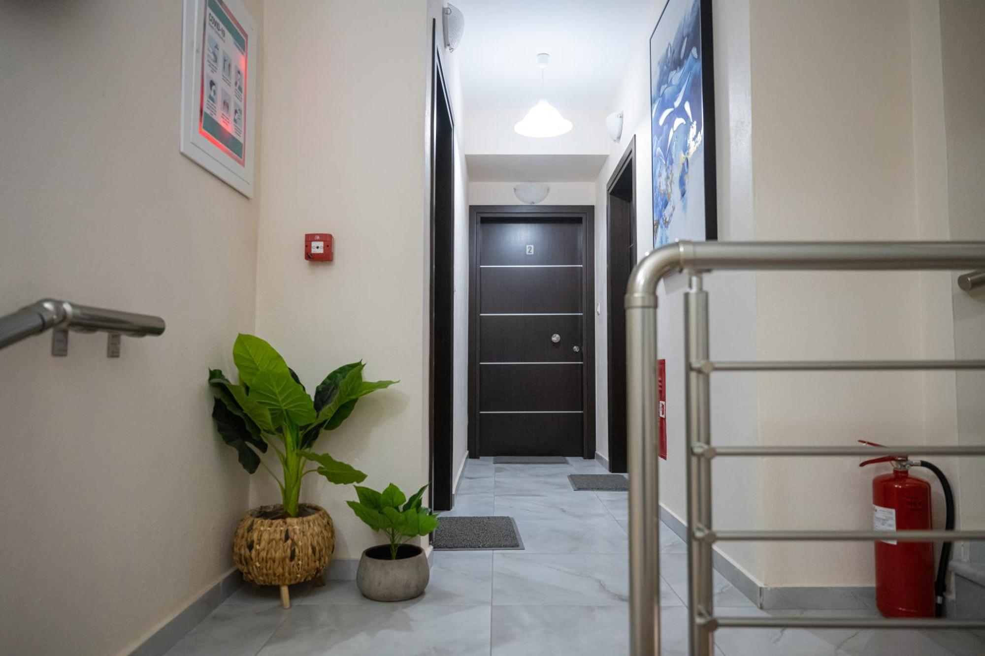 Theo And Irin'S Houses Flogita Exterior photo